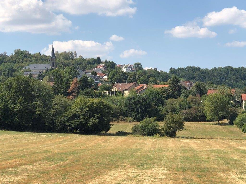 Blick nach Oberfelsberg